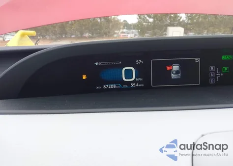 2017 Toyota Prius Three Touring z USA, uszkodzony, nr VIN JTDKARFU1H3527849